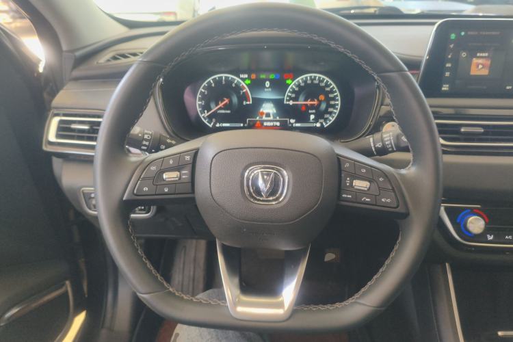 Used Changan Ruicheng CC 2022 Blue Whale Edition 1.5T DCT Prestige Model