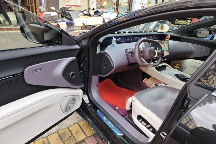 Used Avatr 12 2025 Max All-Electric Version