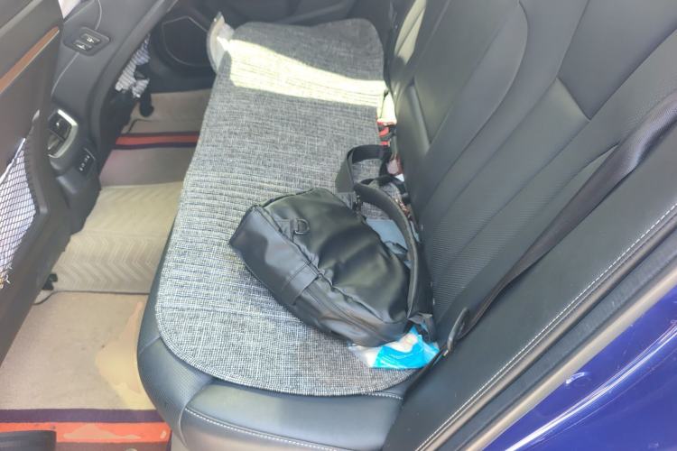 Used Hongqi H5 2019 30TD Smart Connect Dynamic Edition Left Rear Seat