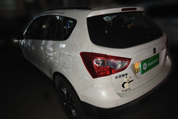 Used Suzuki Vitara S-Cross 2017 1.6L Manual Two-Wheel Drive Urban Fashion Model