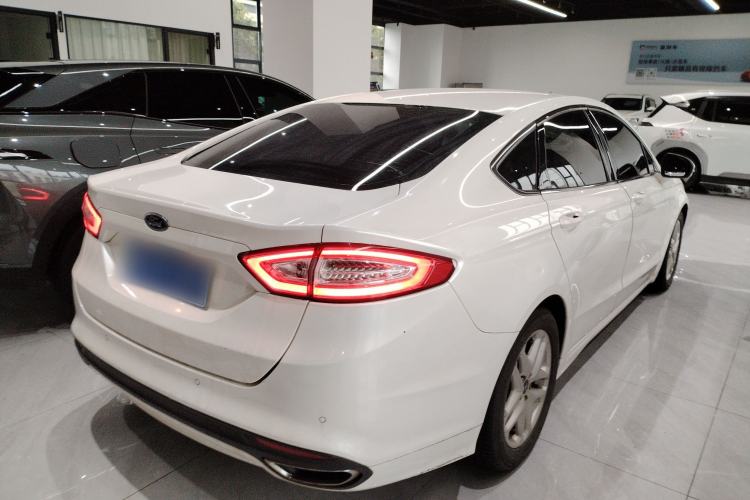 Used Ford Mondeo 2013 1.5L GTDi180 Fashion Edition Rear Right 45 Deg