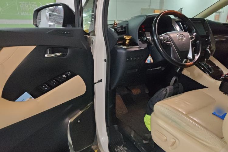 Used Toyota Alphard 2018 3.5L Prestige Edition
