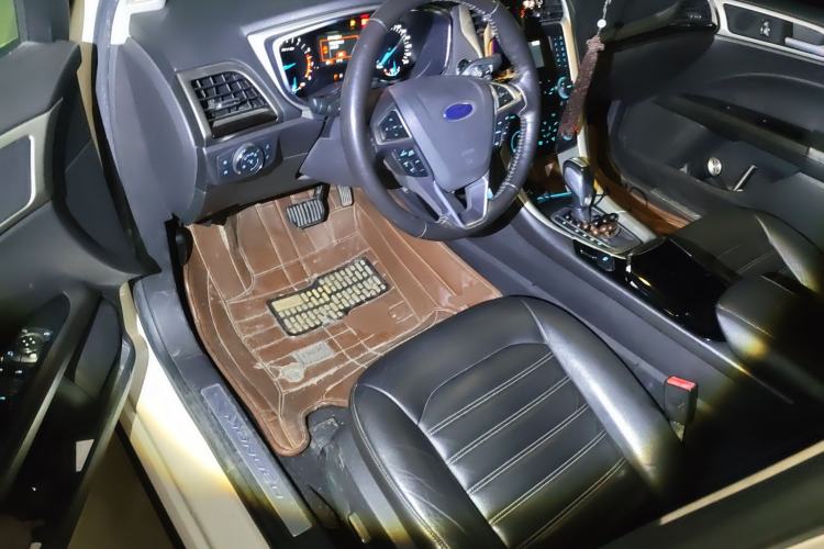 Used Ford Mondeo 2013 2.0L GTDi 200 Fashion Edition
