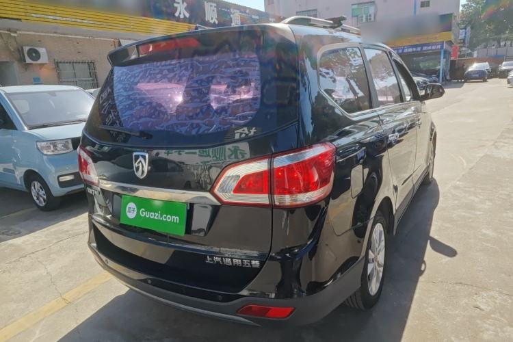 Used Baojun 730 2014 1.5L manual Comfort ESP version 7 seats