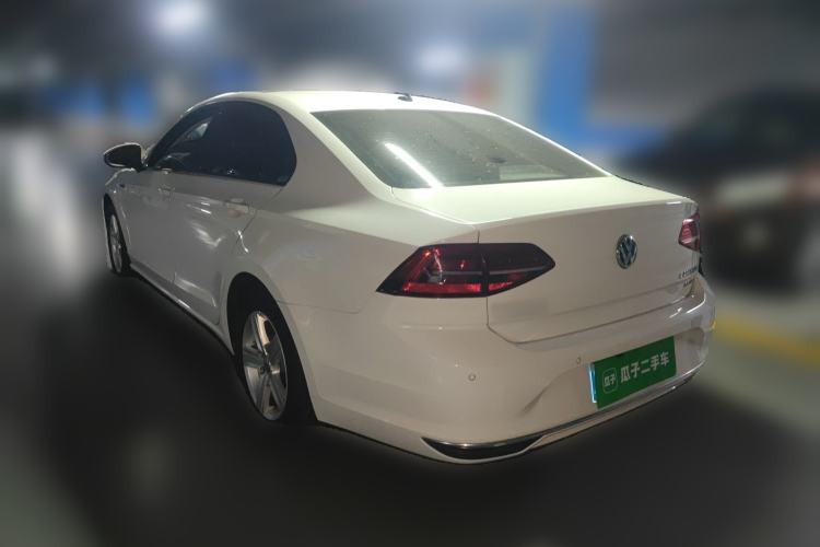 Used Volkswagen Lamando 2019 230TSI DSG Fashion Edition China VI
