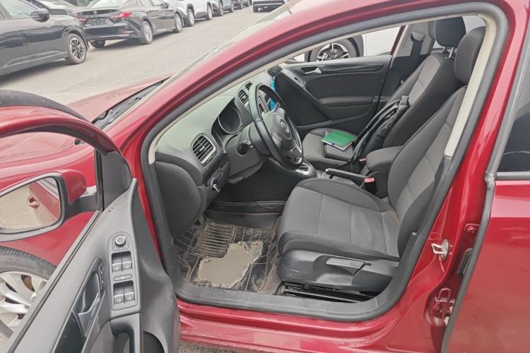 Used Volkswagen Golf 2012 1.6L Automatic Comfort Model Driver Seat