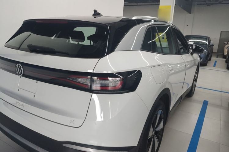 Used Volkswagen ID.4 X 2025 Smart Version Pure & Intelligent Enjoyment Edition