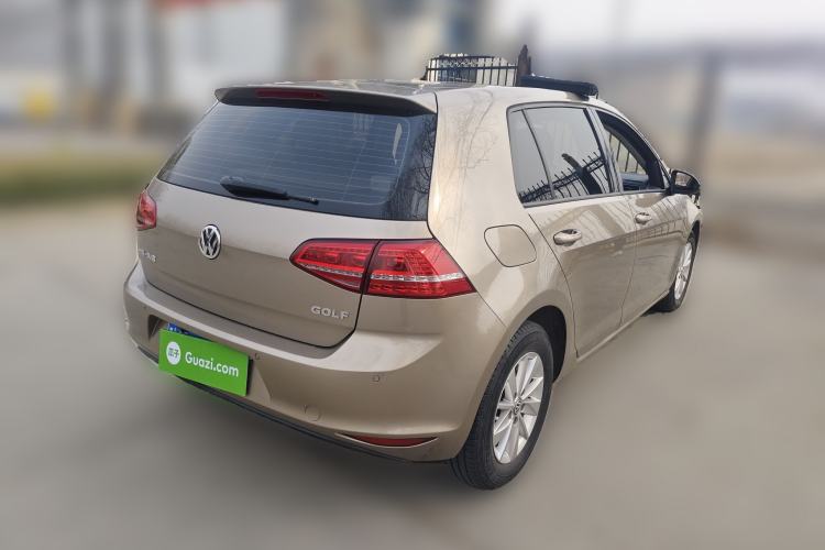 Used Volkswagen Golf 2015 1.6L Manual Fashion Edition Rear Right 45 Deg