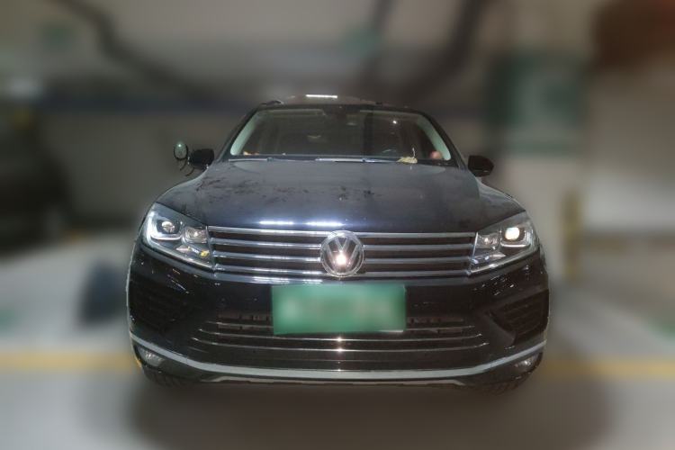 Used Volkswagen Touareg 
