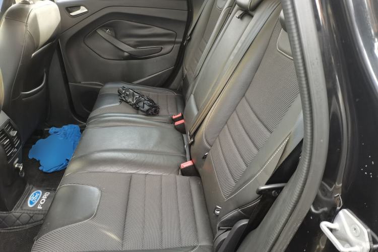 Used Ford Kuga 2013 1.6L GTDi Two-Wheel-Drive Trend Model