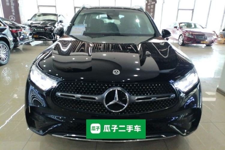 Used Mercedes-Benz GLC 2023 GLC 300 L 4MATIC Dynamic Edition 5-seater
