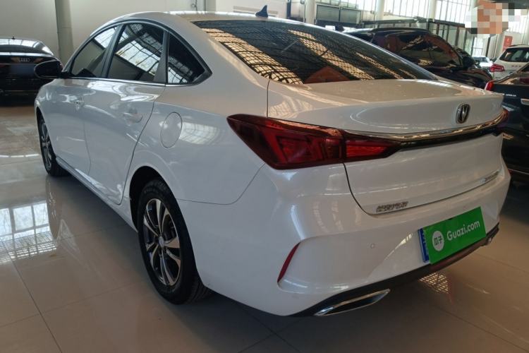 Used CHANGAN Eado 2020 PLUS 1.6L GDI Manual Luxury Model
