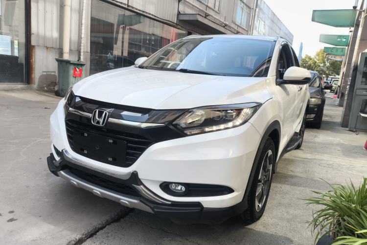 Used Honda Vezel 2015 1.8L CVT 2WD Luxury Model
