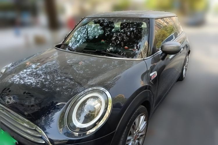 Used MINI 2019 1.5T COOPER Artist