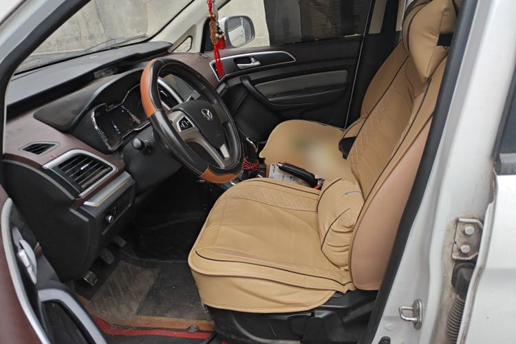 Used HYOSOW H3 2017 1.5L Manual Comfort Sunroof Version