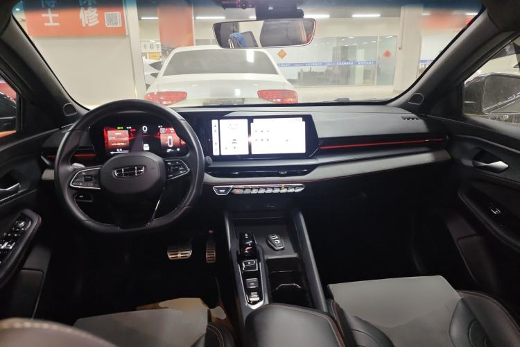 Used Geely Auto Binray 2022 Binrui COOL 1.5T DCT Electric Edition Center Console