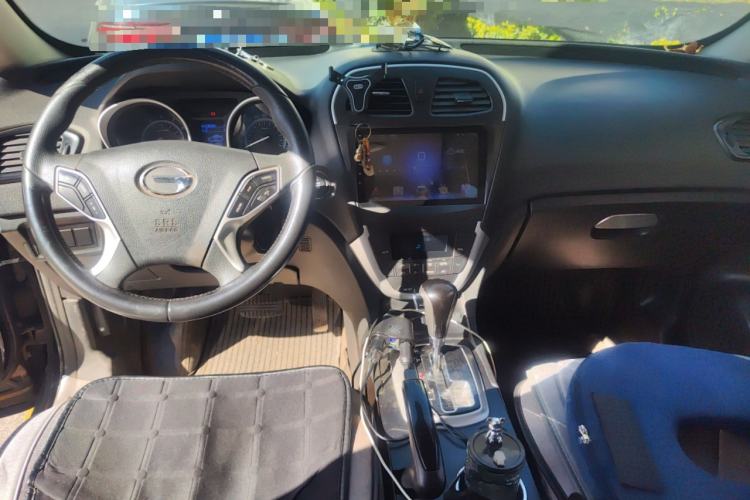 Used GAC Trumpchi GS5 2013 1.8T Automatic Two-Wheel Drive Elite Edition Center Console