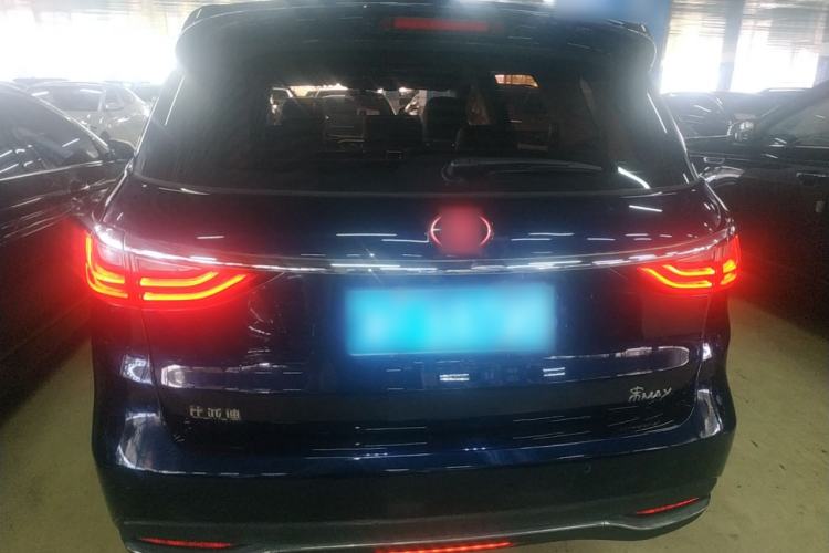 Used BYD Song MAX 2017 1.5T Automatic Smart Connect Elite 7-Seater Rear