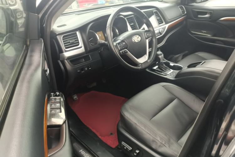 Used Toyota Highlander 2015 2.0T Four-Wheel Drive Luxury Edition 7-Seater
