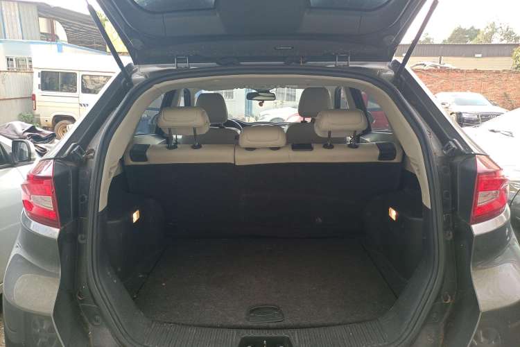 Used MG GS 2015 2.0TGI TST Four-Wheel Drive Flagship Edition