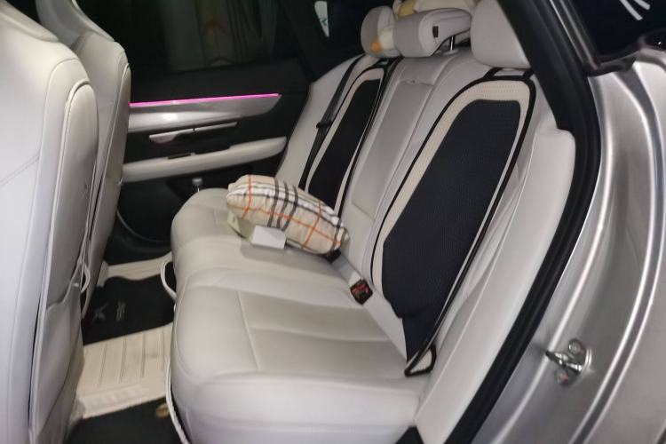 Used XPeng P7 2023 P7i 610 Max Performance Edition Left Rear Seat
