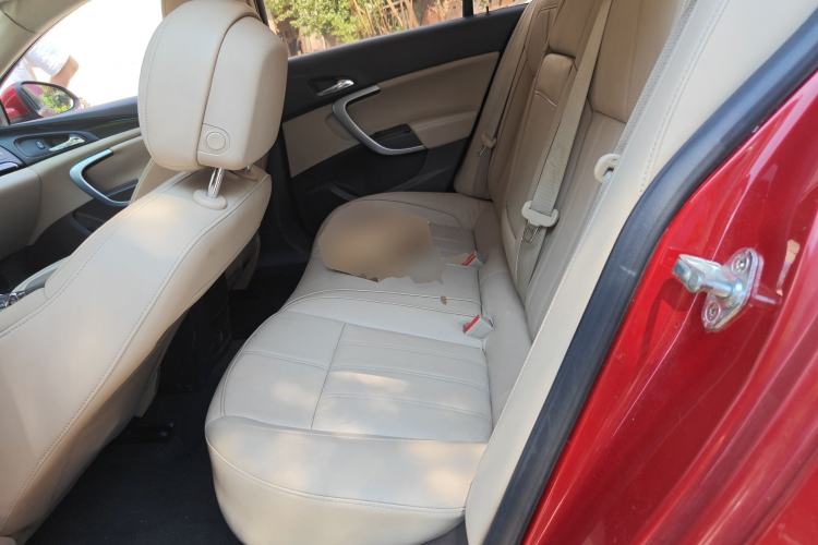 Used Buick Regal 2014 2.0L Elite Fashion Edition Left Rear Seat