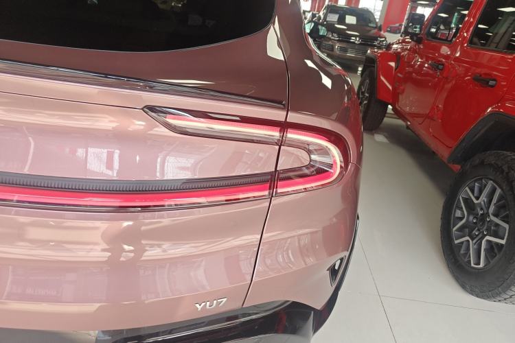 Used Xiaomi Auto YU7 2025 Ultra-Long Range Rear-Wheel Drive Version
