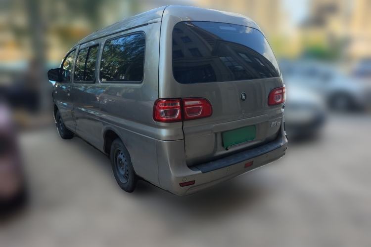 Used FORTHING Lingzhi 2022 M5L 1.6L Utility Model 7 Seats