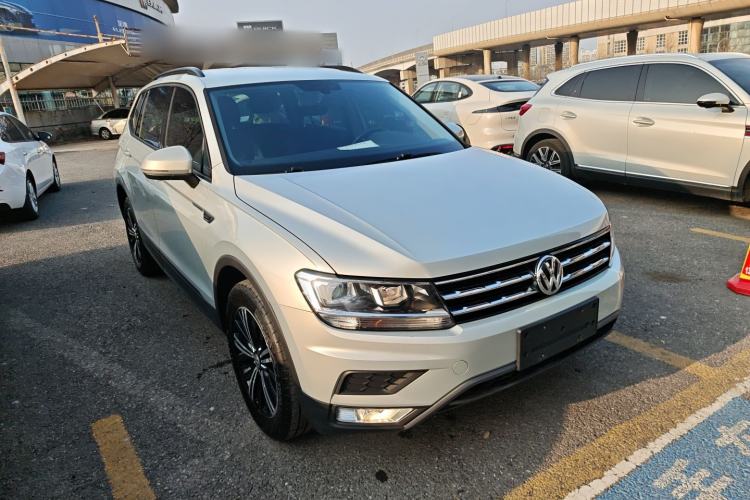 Used Volkswagen Tiguan L 2019 330TSI Automatic Two-Wheel Drive Luxury Edition China VI Standard
