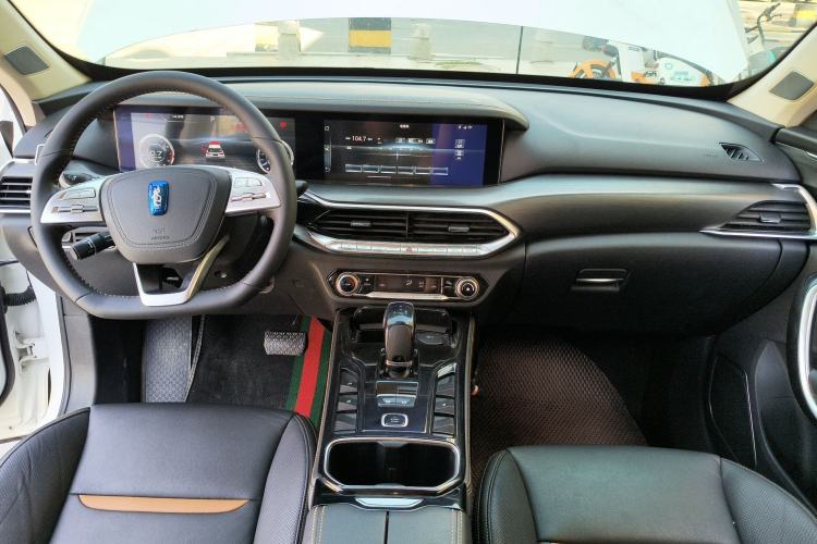 Used Bestune T77 2019 230 TID Automatic Prestige Version China V Emission Standard
