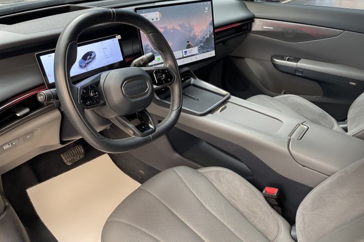 Used Lynk & Co 07 2024 EM-P 126 Long-Range Ultra
