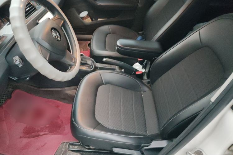 Used Skoda Rapid Spaceback 2016 Revised 1.6L Automatic Chuanxing Version Left Front Seat