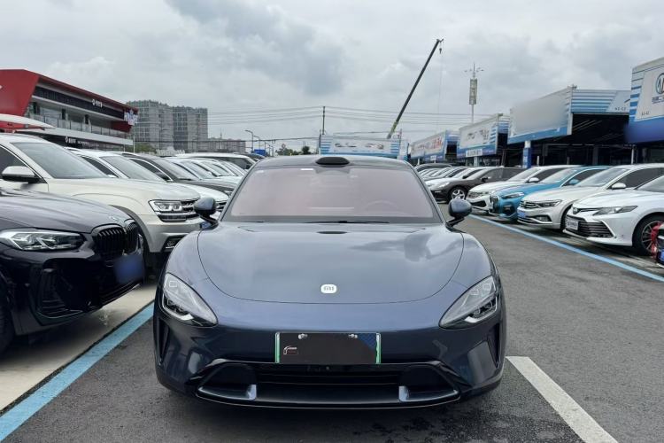 Used Xiaomi Auto SU7 2024 Four-Wheel Drive Ultra-Long Range Advanced Intelligent Driving Max Edition
