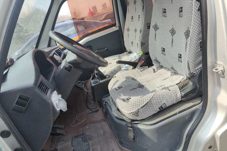 Used Wuling Zhiguang 2015 1.2L S Practical Model LSI