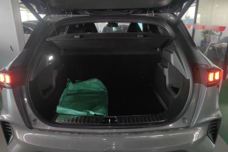 Used Lynk & Co 06 2023 Remix 1.5T Dynamic Halo
