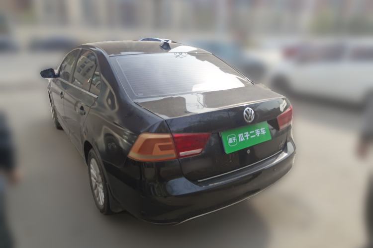 Used Volkswagen Santana 2013 1.4L Manual Fashion Edition
