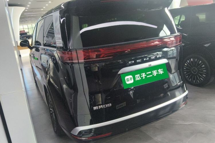 Used Denza D9 2022 DM-i 970 Four-Wheel Drive Prestige Model Rear Left 45 Deg