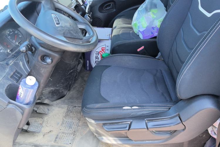 Used Iveco Eurocargo 2021 2.0T Manual - Yunrui Long Wheelbase Short Overhang High Roof Manual Doors – F1A Left Front Seat