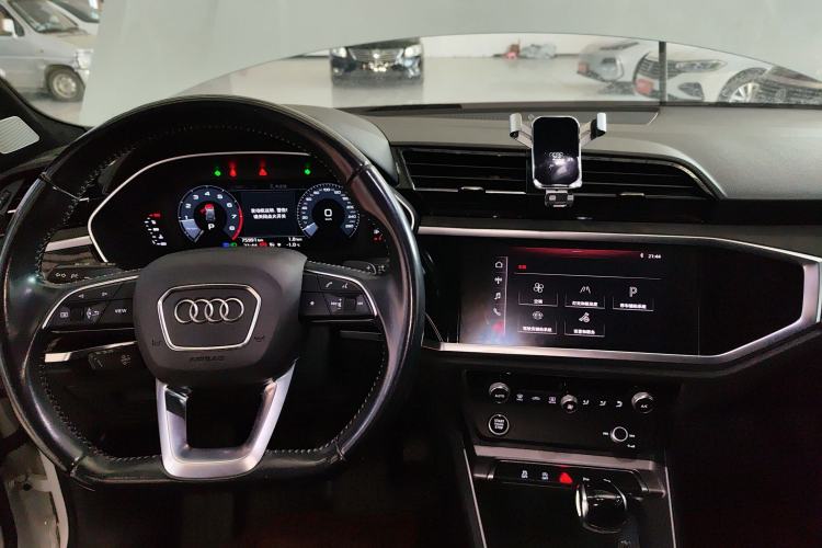 Used Audi Q3 2021 35 TFSI Fashion Dynamic Model