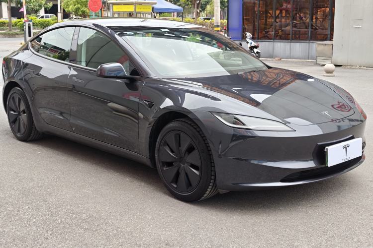 Used Tesla Model 3 2025 Rear-Wheel-Drive Version