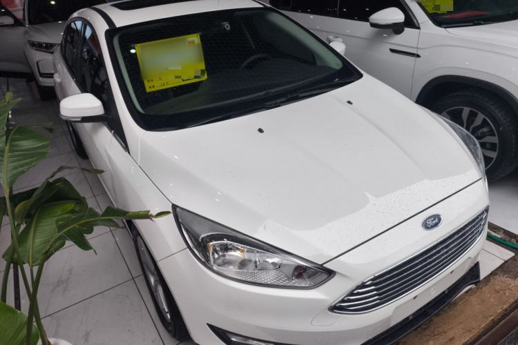 Used Ford Focus 2015 Sedan EcoBoost 180 Automatic Elite Model