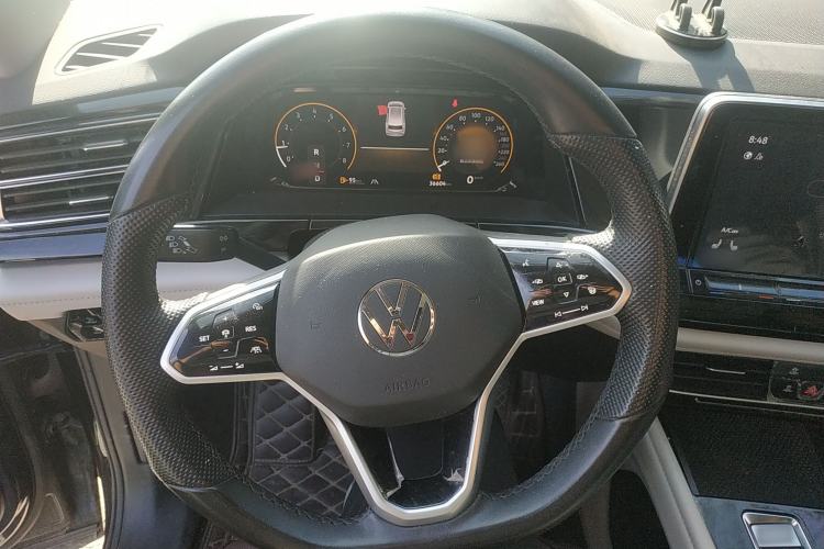 Used Volkswagen Teramont 2023 380TSI Four-Wheel Drive Luxury Edition Steering Wheel