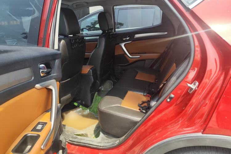 Used JAC Group Refine S3 2014 1.5L Manual Luxury Smart Model Interior 2