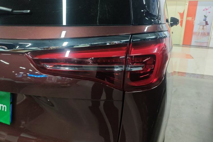 Used Buick GL8 2022 ES Landtrek 653T Comfort Edition