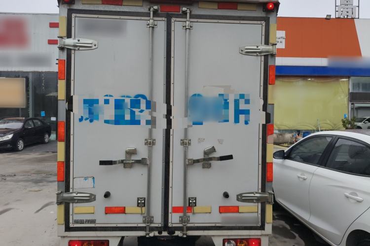 Used Foton Xiangling M 2018 1.2L Semi-承载 Single-Row Rear Single-Tire (Van-Type) 4W12M1
