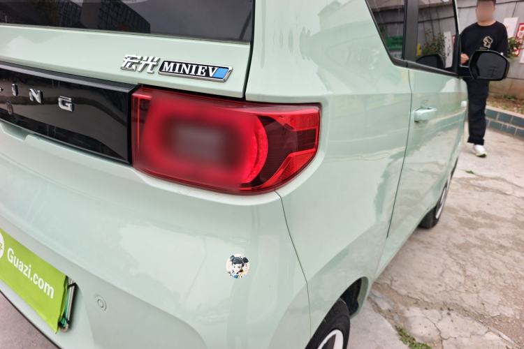 Used Wuling Hongguang MINIEV 2021 Macaron Premium Model – Lithium Iron Phosphate