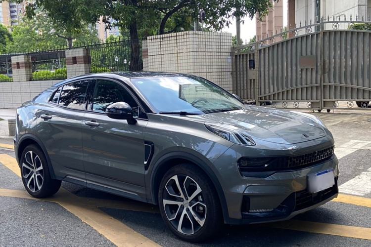 Used Lynk & Co 05 2022 2.0TD Four-Wheel Drive Dynamic Halo