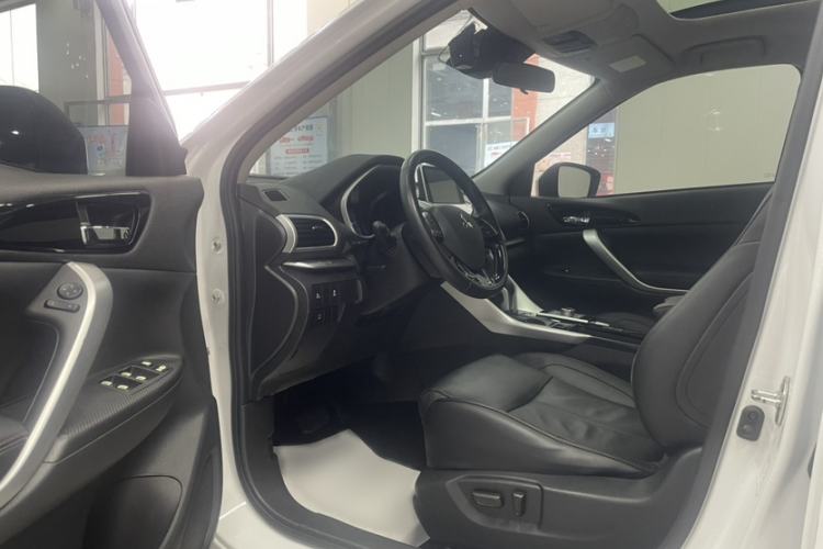 Used Mitsubishi Eclipse Cross 2019 1.5T CVT Two-Wheel Drive Belief Edition China VI Standard
