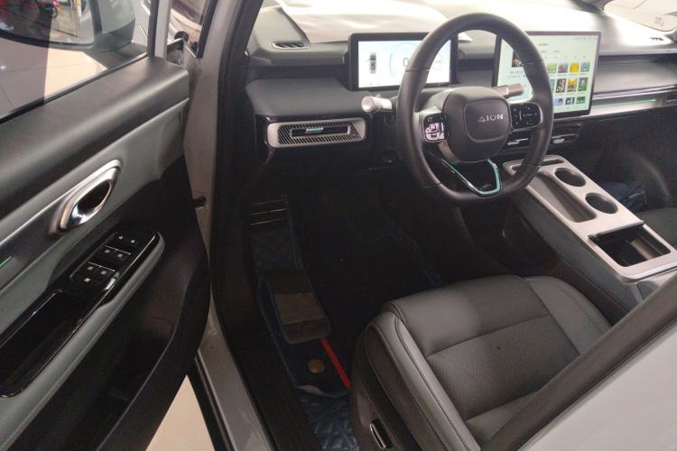 Used AION Y 2024 Plus 510 Intelligent Driving Version Driver Seat