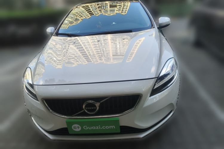 Used Volvo V40 2018 T3 Zhiyi Edition